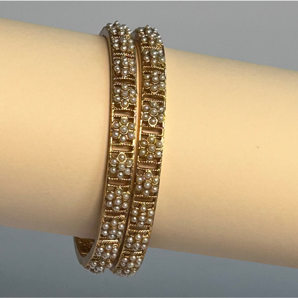 BR088 Ethnic Bangle