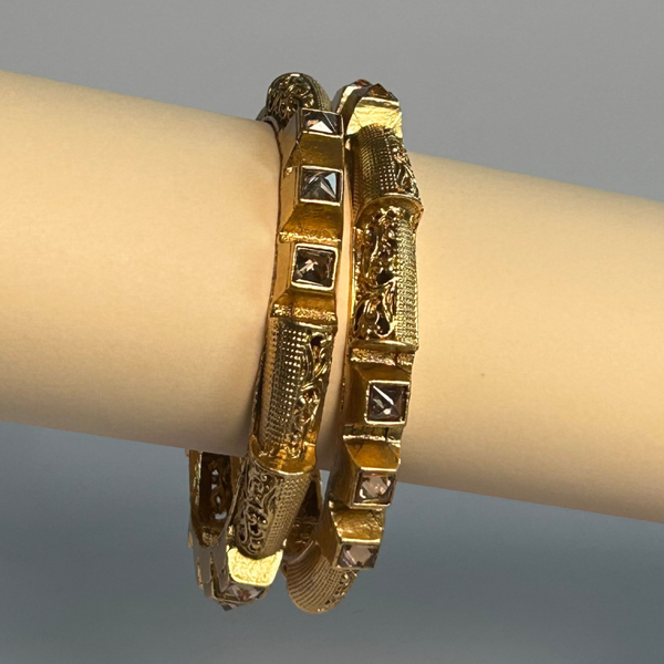 BR090 Ethnic Bangle