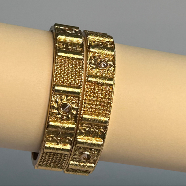 BR096 Ethnic Bangle