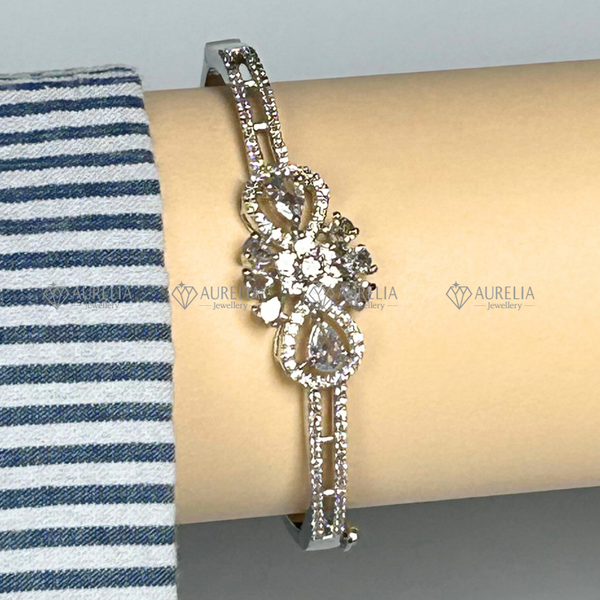 BR114 Everyday glam braceltes