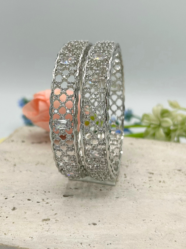 BR121 Gold Plated Bangle