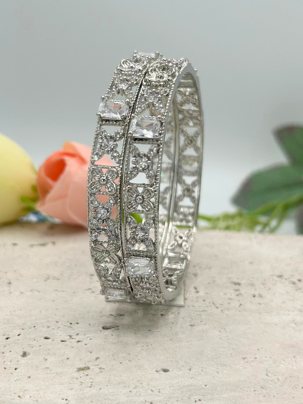 BR128 Gold Plated Bangle