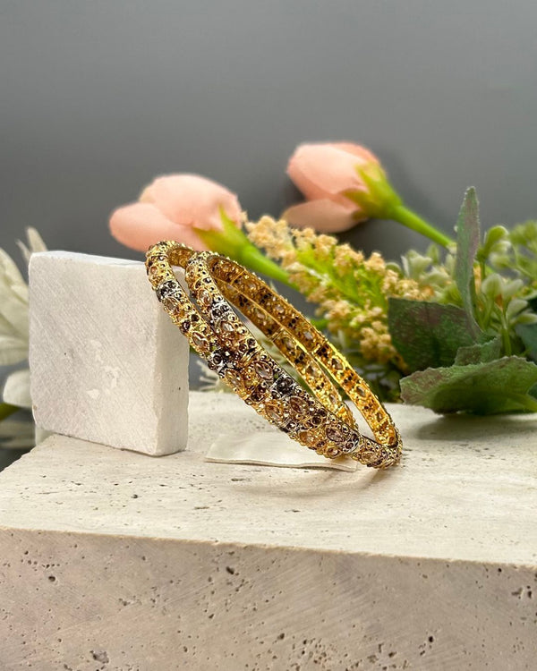 BR144 Ethnic Bangle