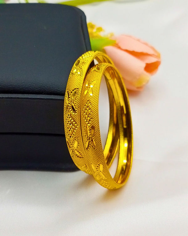 BR179 Everyday Glam Bangles Golden