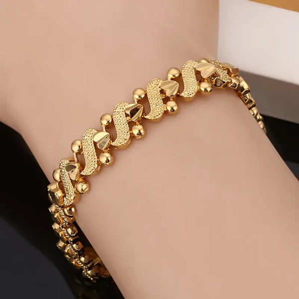 250010 Everday Glam Bracelets (Copy)