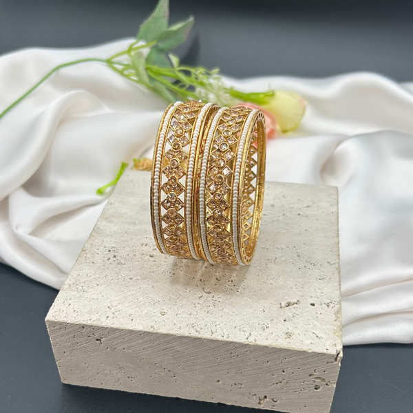 BR150 Ethnic Bangle