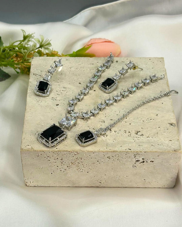 JS215 Ethnic Jewelry Set